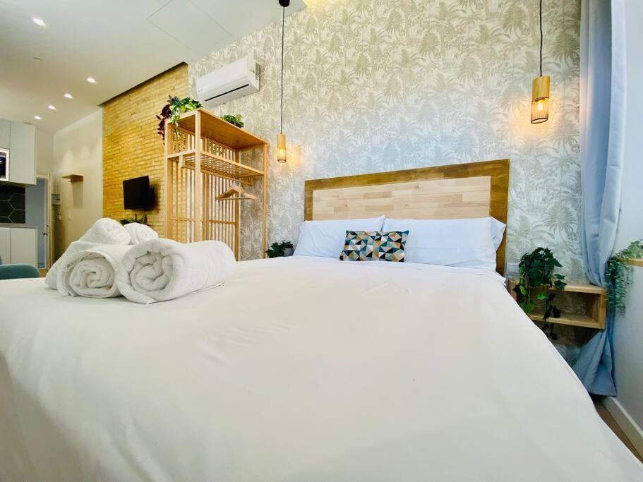 Cabanyal Room 2 - Small & Stylish By The Beach Valencia Bagian luar foto